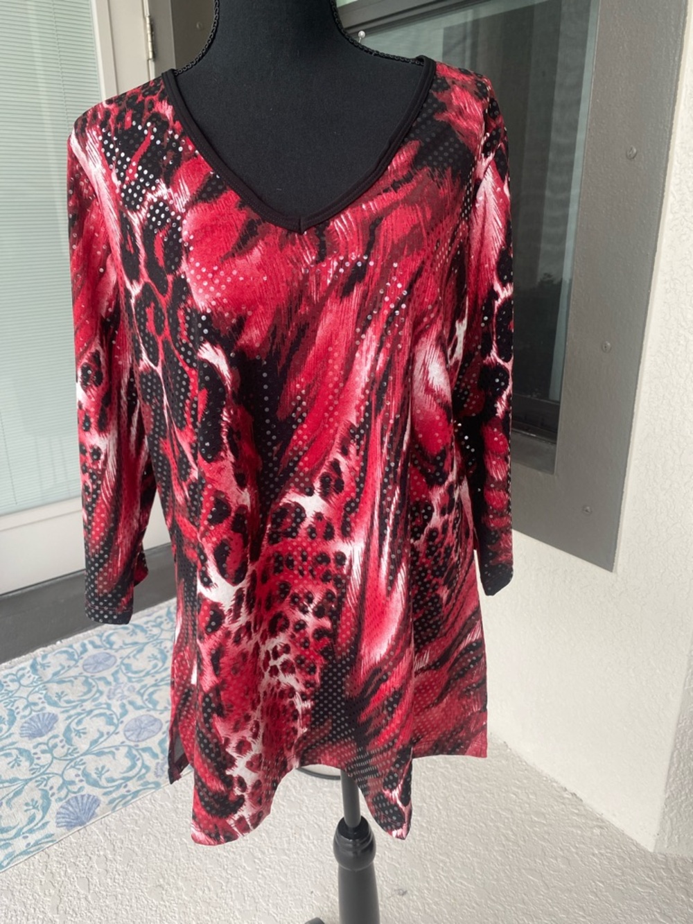 Susan Graver Red and Black V-Neck Printed Tunic with sequins